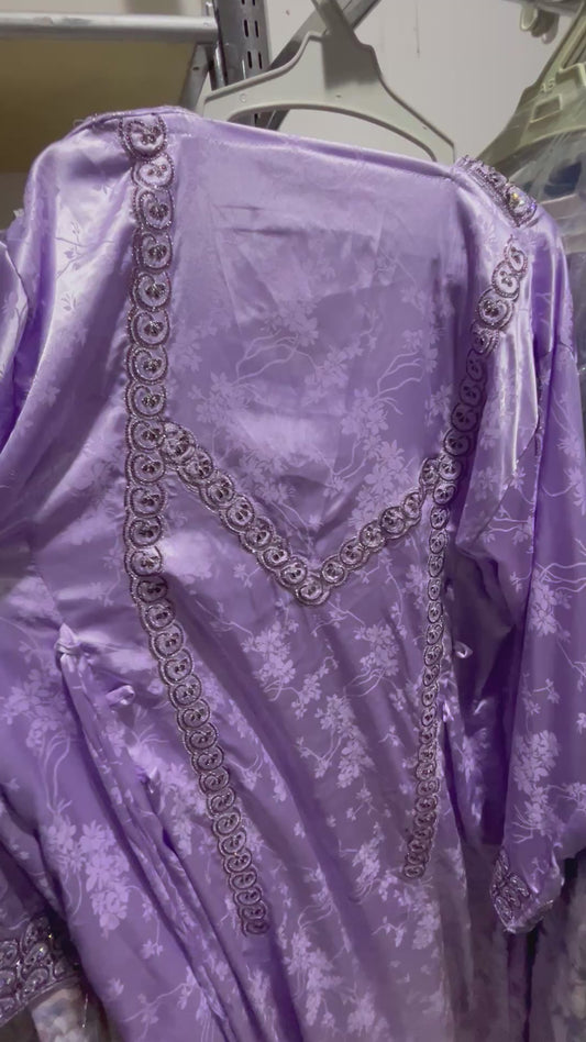 Mukhawir mauve